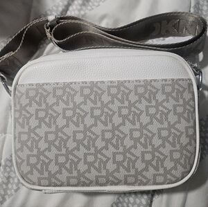 DKNY Camera Crossbody Bag White Marshmallow Logo Print Adjustable Strap